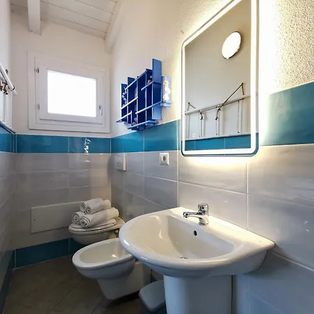 Holiday home Coralie Con Piscina E Giardino *